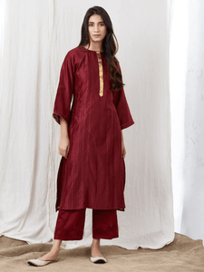 Fifth Avenue Women's TPS396 Blended Silk Stitch Detail Kurta and Pants Set - Maroon