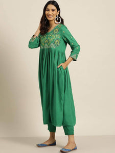 Lemon Tart Women's LTS514 Embroidered Detail Stitched Kurti and Pants Set - Green